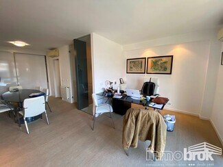 Plus de détails pour Bureau à vendre