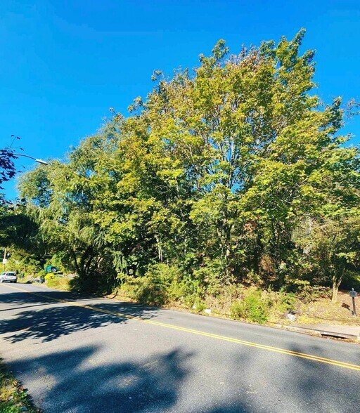 0 Bard Avenue Ave, Staten Island, NY à vendre - Photo de l’immeuble – Image 3 sur 3