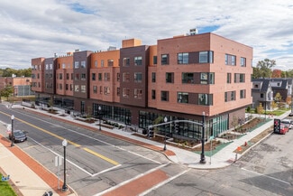 Plus de détails pour 45 E Central St, Natick, MA - Local commercial à louer