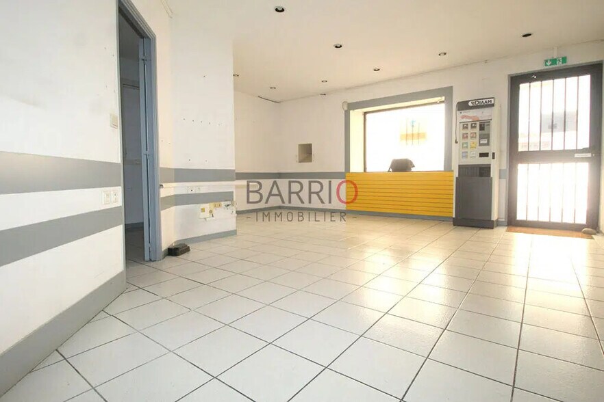 Local commercial dans Port-Vendres à vendre - Photo de l’immeuble – Image 1 sur 8