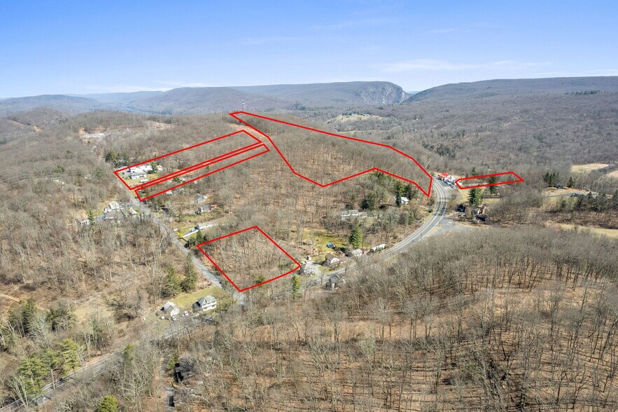 Foxtown Hill Rd, Stroudsburg, PA à vendre - Aérien – Image 2 sur 7