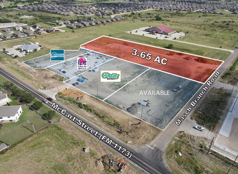 1691 McCart St, Krum, TX à vendre - Photo de l’immeuble – Image 1 sur 1