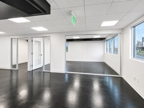 1017 N La Cienega Blvd, West Hollywood, CA à louer Photo intérieure– Image 2 sur 6