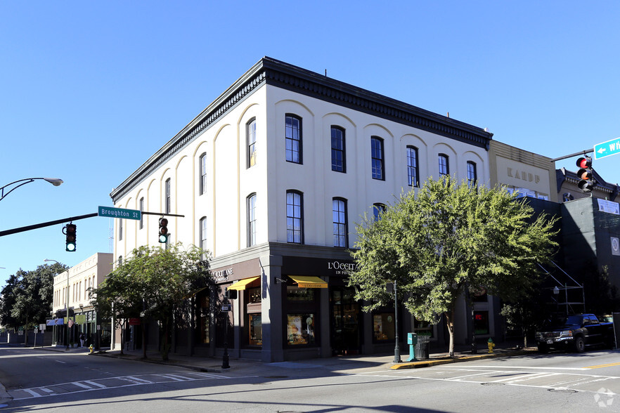 101-103 W Broughton St, Savannah, GA à louer - Photo principale – Image 1 sur 8