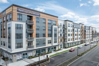 Plus de détails pour 1 Legacy Pl, East Brunswick, NJ - Local commercial à louer