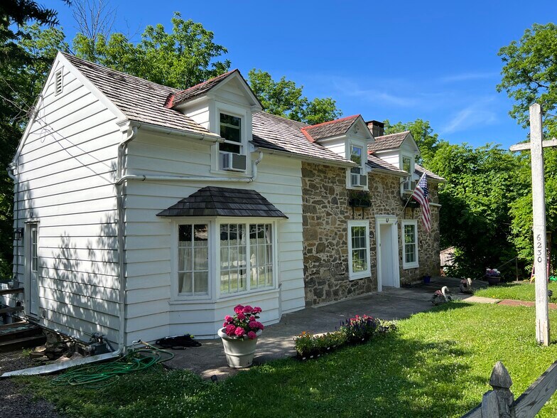 6230 Lower York Rd, New Hope, PA à vendre - Photo de l’immeuble – Image 2 sur 32
