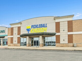 Plus de détails pour 1700 Orchard Gateway Blvd, North Aurora, IL - Local commercial à vendre