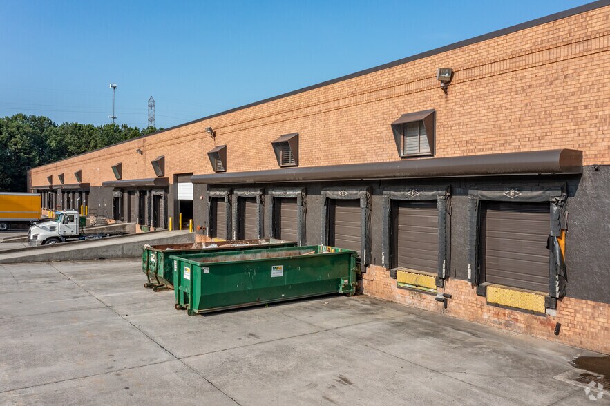 6600 Jimmy Carter Blvd, Norcross, GA à louer - Photo de l’immeuble – Image 3 sur 6