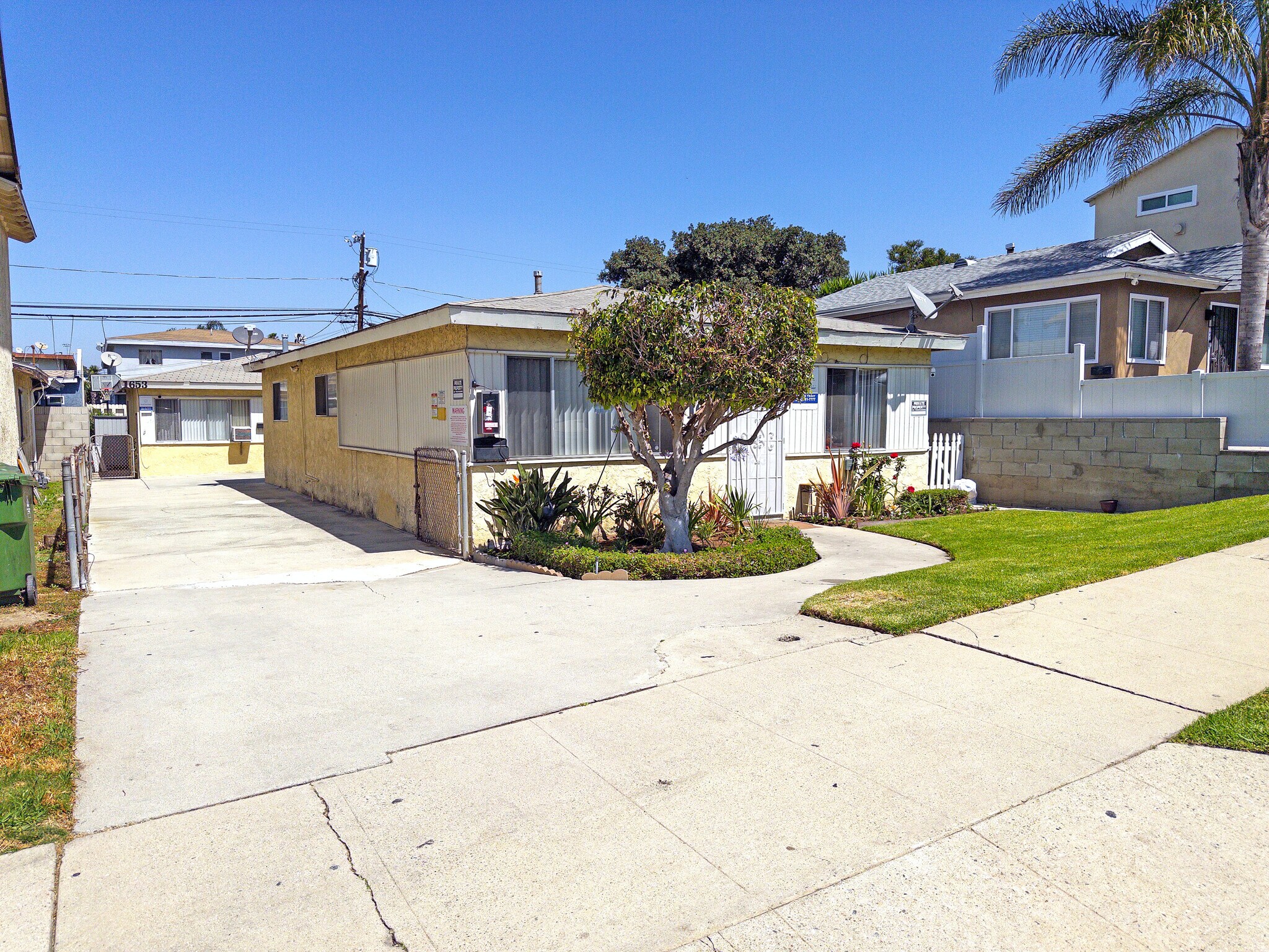 1651 251st St, Harbor City, CA à vendre Photo principale– Image 1 sur 6