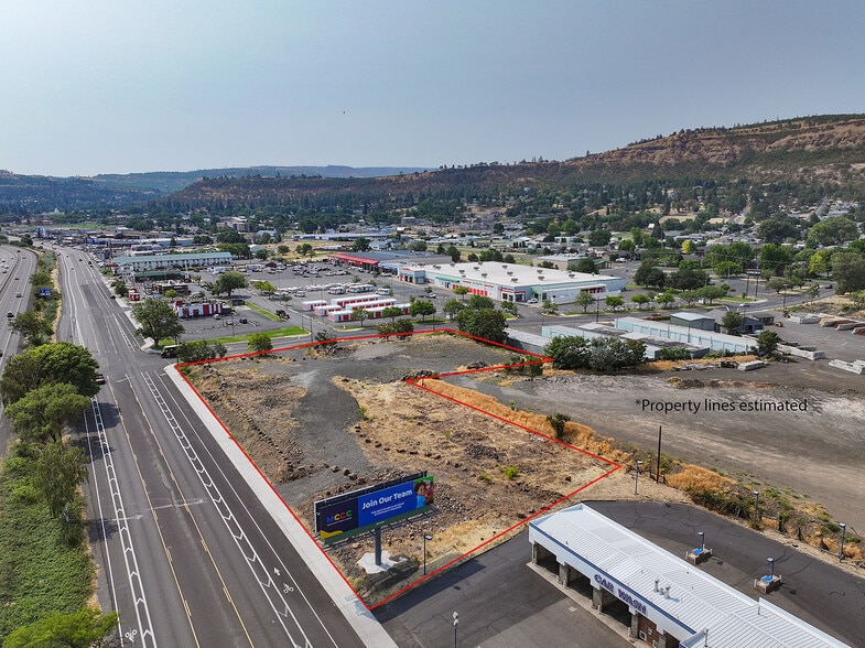 707 Snipes St, The Dalles, OR à vendre - Aérien – Image 3 sur 13