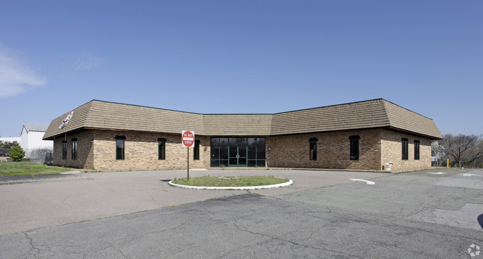 4800 Thalboro Street portefeuille de 2 biens à vendre sur LoopNet.fr Photo de l’immeuble– Image 1 sur 5