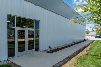 Plus de détails pour 1670 Northrock Ct, Rockford, IL - Industriel/Logistique à louer