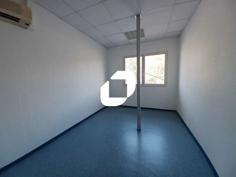 Bureau dans Floirac à louer - Photo de l’immeuble – Image 3 sur 8