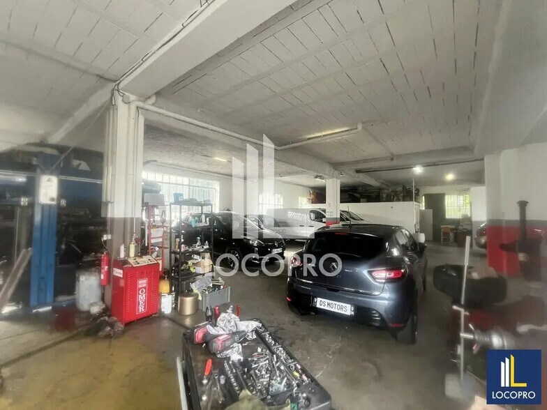 Local commercial dans Le Cannet à louer - Photo de l’immeuble – Image 3 sur 4