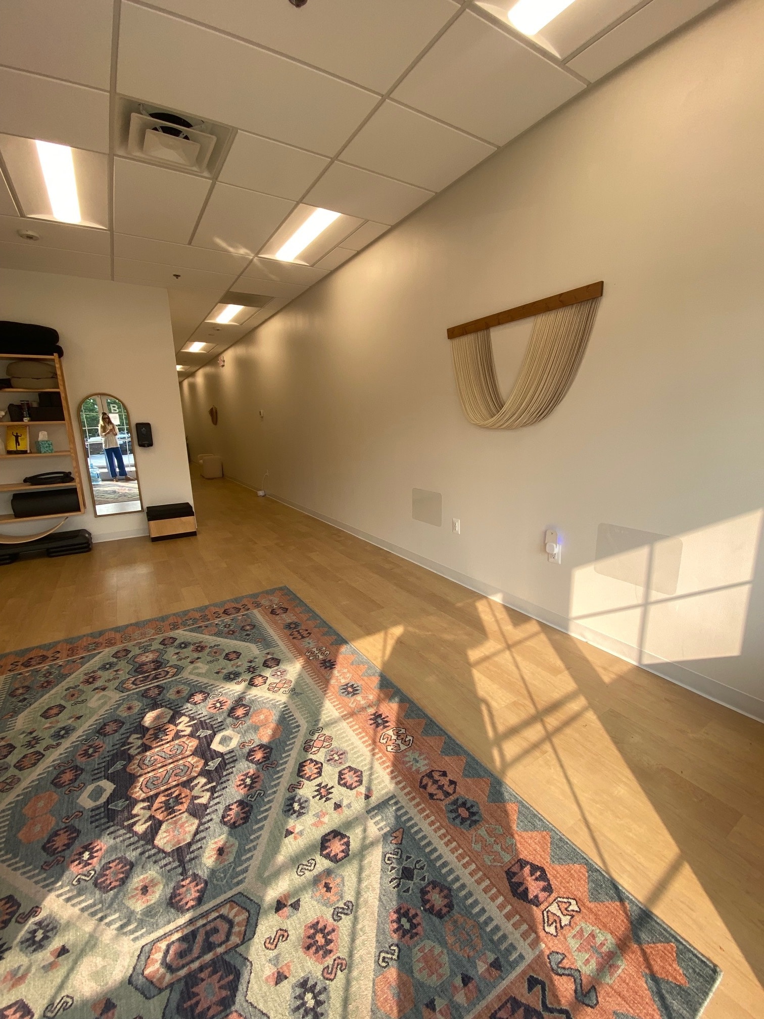 6050 Meadowridge Center Dr, Elkridge, MD à louer Photo de l’immeuble– Image 1 sur 9