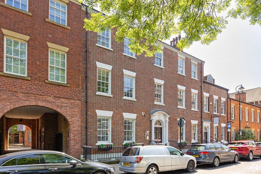 11 Park Sq E, Leeds à louer - Photo de l’immeuble – Image 3 sur 3