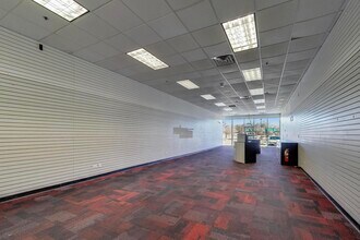 17923-17927 Halsted St, Homewood, IL à louer Photo intérieure– Image 2 sur 7