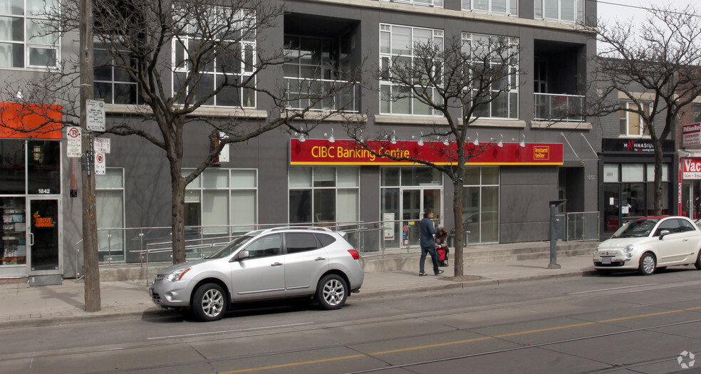 1852 Queen St E, Toronto, ON à louer - Photo de l’immeuble – Image 2 sur 3