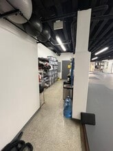 23333 Cinema Dr, Santa Clarita, CA à louer Photo intérieure– Image 1 sur 8