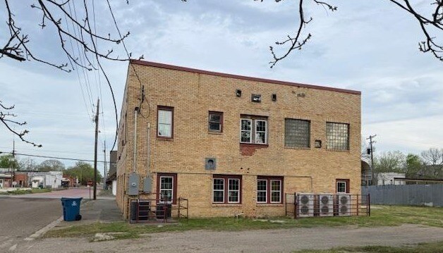 200 S Dean St, Gladewater, TX à vendre - Photo de l’immeuble – Image 3 sur 3