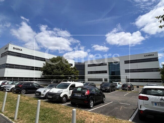 Plus de détails pour 22 Boulevard Déodat De Séverac, Colomiers - Bureau à louer