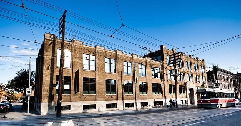 183 Bathurst St, Toronto, ON à louer - Photo principale – Image 1 sur 5