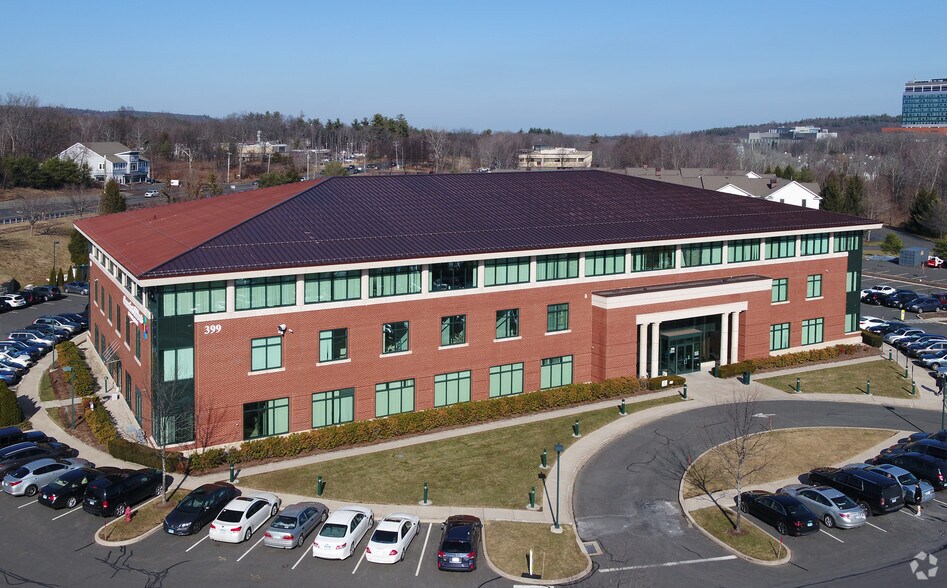 399 Farmington Ave, Farmington, CT à louer - Photo principale – Image 1 sur 11