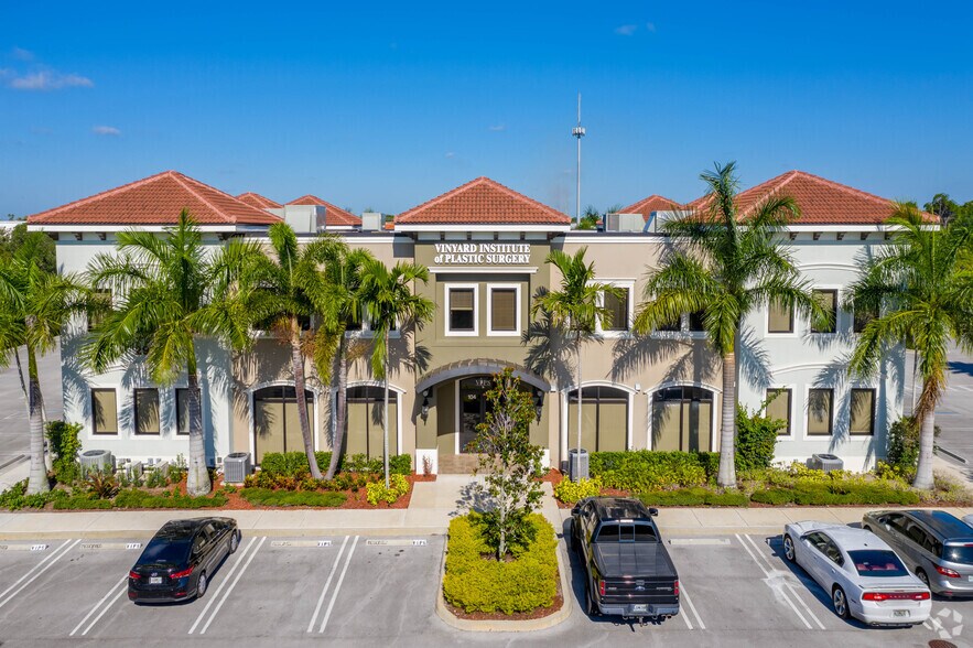 291 NW Peacock Blvd, Port Saint Lucie, FL à vendre - Photo de l’immeuble – Image 3 sur 7