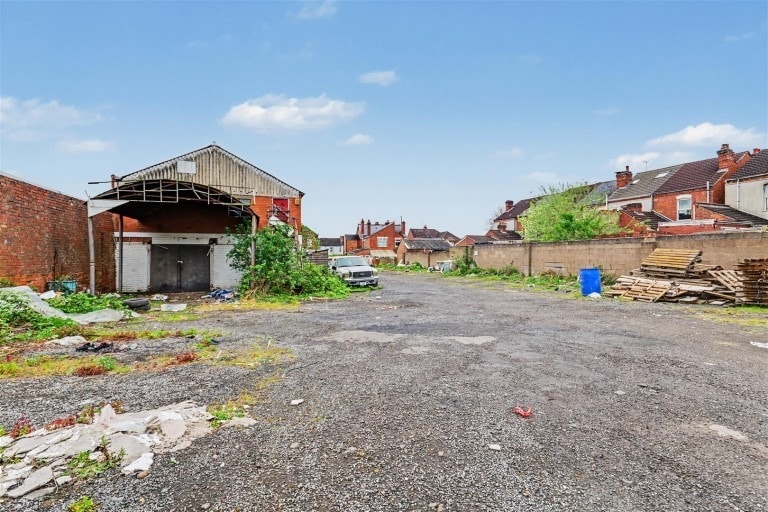 Foleshill Road, Coventry à louer Photo de l’immeuble– Image 1 sur 5