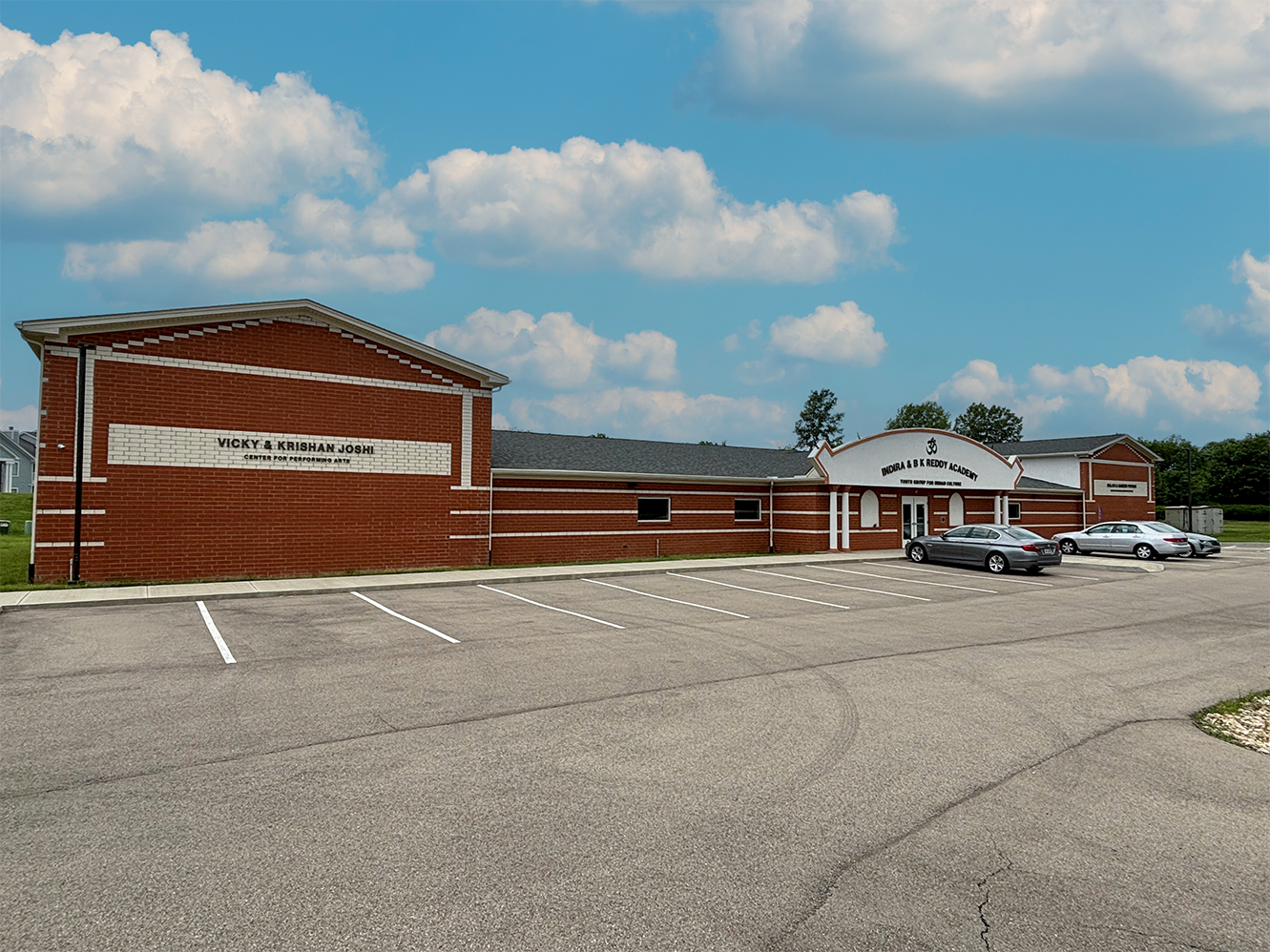 2579 Lillian Ln, Beavercreek, OH à louer Photo principale– Image 1 sur 2