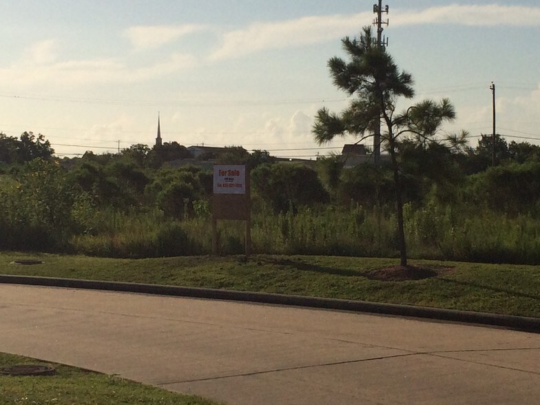 13914 State Highway 3, Webster, TX à vendre - Photo de l’immeuble – Image 3 sur 5