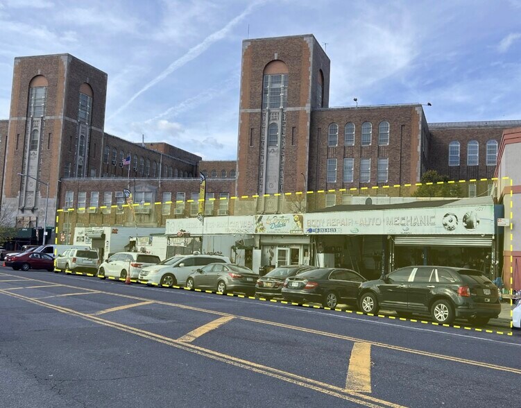 457 Southern Blvd, Bronx, NY à vendre - Photo de l’immeuble – Image 2 sur 2