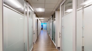 5425 Page Rd, Durham, NC à louer Photo intérieure– Image 2 sur 4