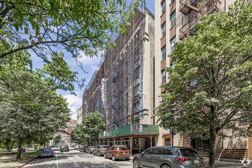 155-165 E Mosholu N, Bronx, NY à vendre - Photo de l’immeuble – Image 3 sur 50