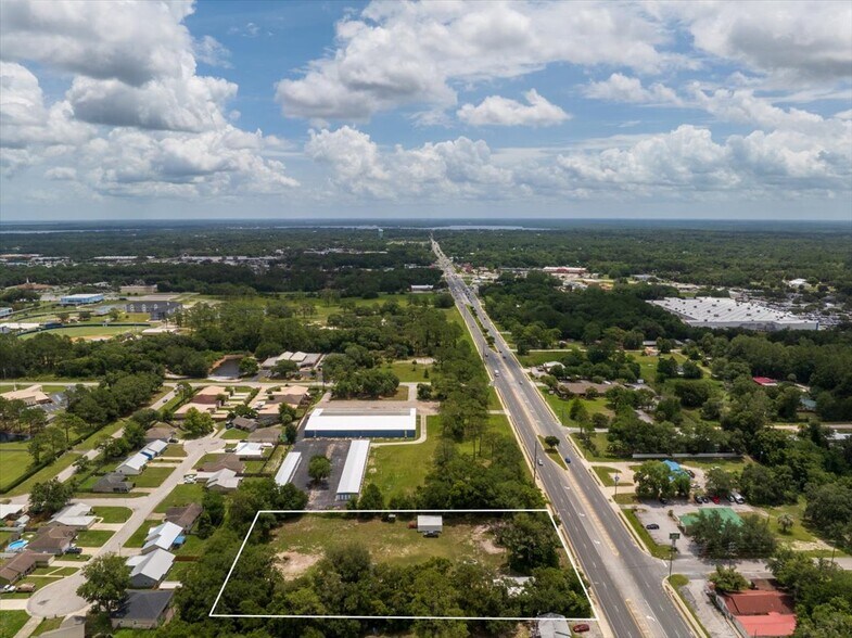 6100 Crill Ave, Palatka, FL à vendre - Aérien – Image 2 sur 23