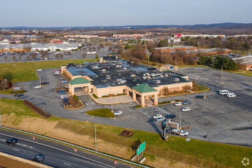 5400 Holiday Dr, Frederick, MD à louer - Aérien – Image 3 sur 4