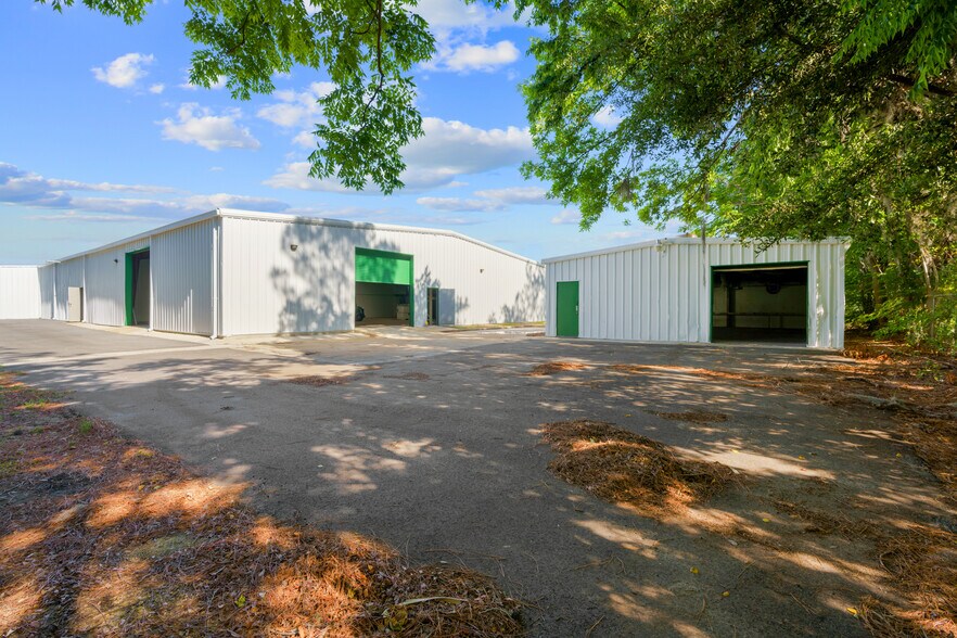 13595 SE 31st Ave, Summerfield, FL à vendre - Photo de l’immeuble – Image 2 sur 62