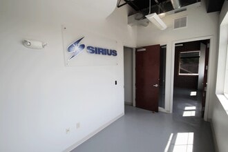 10883 Pearl Rd, Strongsville, OH à louer Photo intérieure– Image 1 sur 7