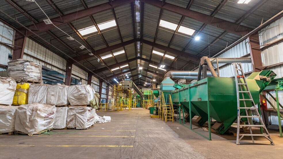 1312 W Oakridge Dr, Albany, GA à louer - Photo de l’immeuble – Image 3 sur 10