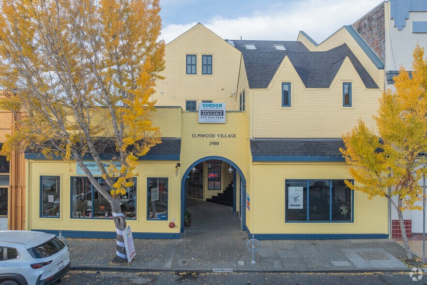 2980 College Ave, Berkeley, CA à louer - Photo de l’immeuble – Image 3 sur 4