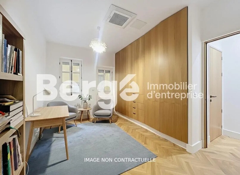 Bureau dans Nice à vendre - Photo de l’immeuble – Image 1 sur 10