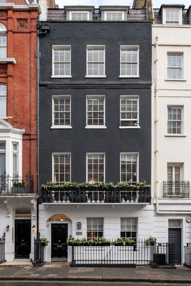 3 Queen St, Londres à louer - Photo de l’immeuble – Image 1 sur 6