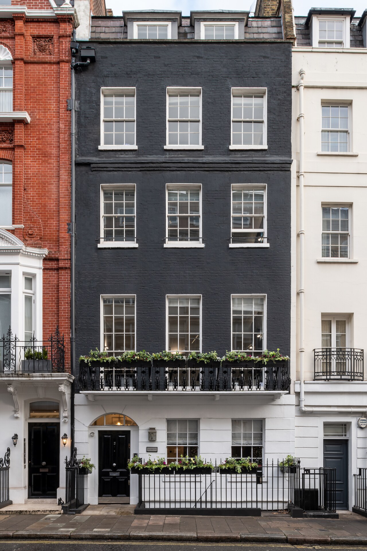3 Queen St, Londres à louer Photo de l’immeuble– Image 1 sur 7