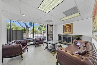 4909 Main St, Houston, TX à vendre Photo de l’immeuble– Image 1 sur 10