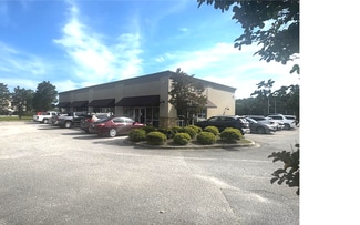 Plus de détails pour 402 Airport Commons Dr, Calera, AL - Bureau à vendre