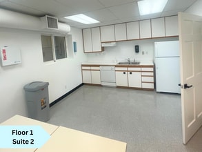 2145 S Clermont St, Denver, CO à louer Photo de l’immeuble– Image 1 sur 5