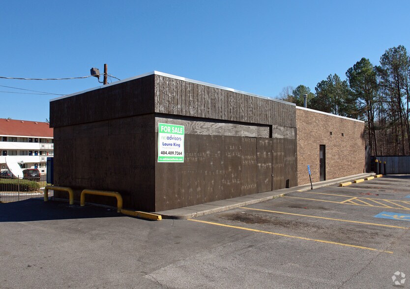 4255 Shirley Dr, Atlanta, GA à vendre - Photo de l’immeuble – Image 3 sur 19