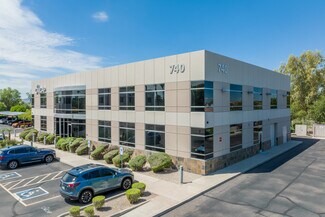 Plus de détails pour 740 N 52nd St, Phoenix, AZ - Bureau à louer