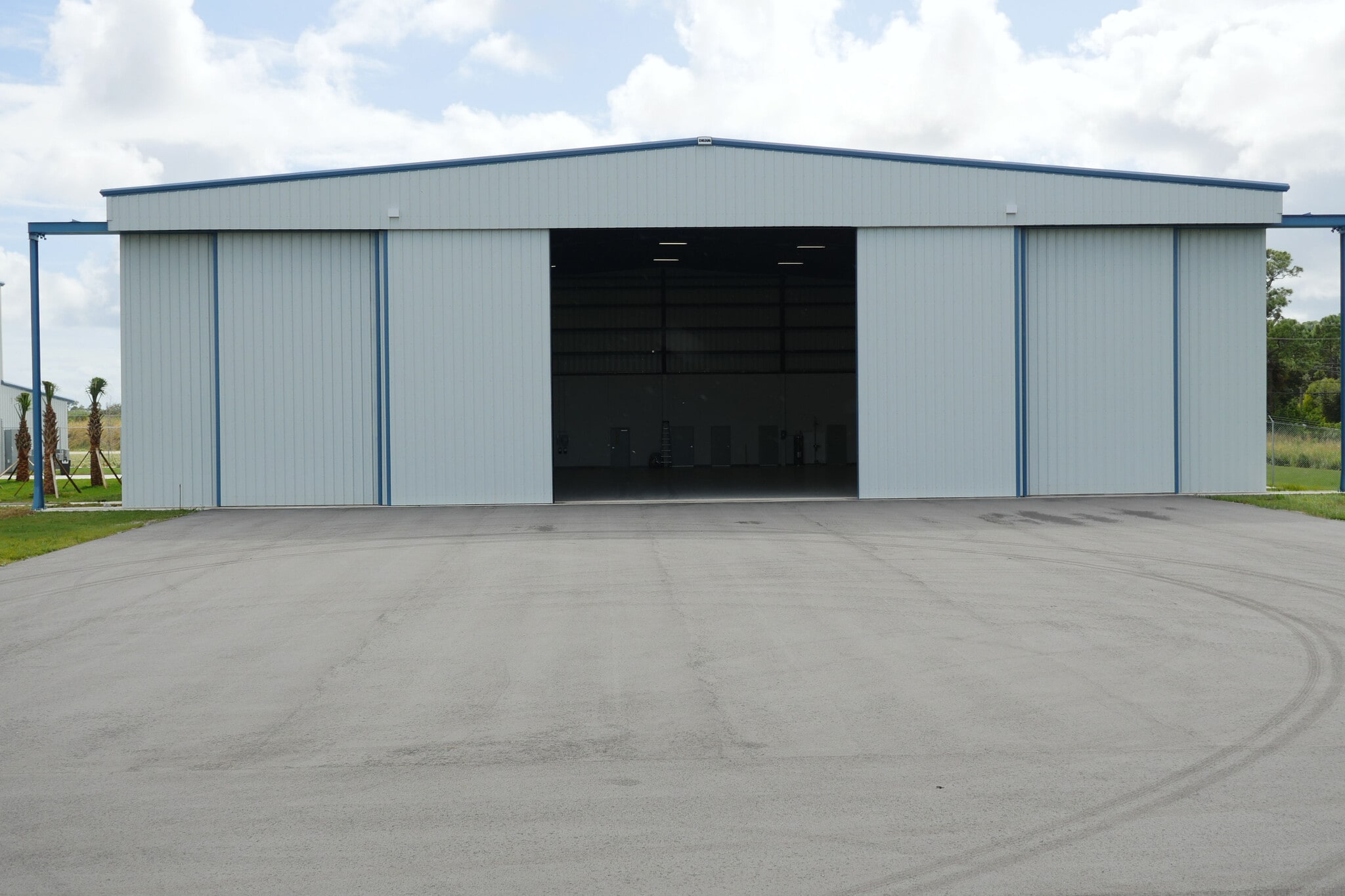 3194 Airman's dr, Fort Pierce, FL à louer Photo de l’immeuble– Image 1 sur 6