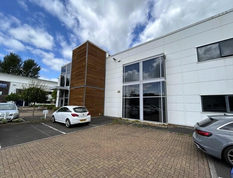 William Brown Close, Cwmbran à louer - Photo de l’immeuble – Image 3 sur 6